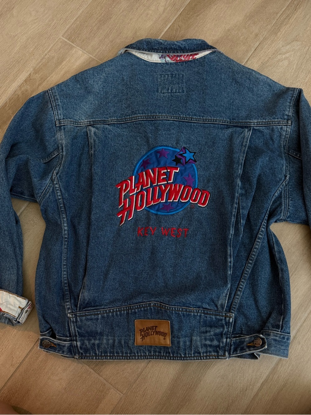 Planet Hollywood Women's Light Blue Denim Jacket - XL